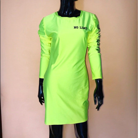 Bonita’s Closet - Picture 1 of 2